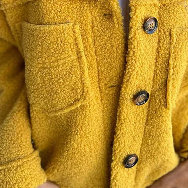 Ilaria – La Giacca Elegante per l’Autunno